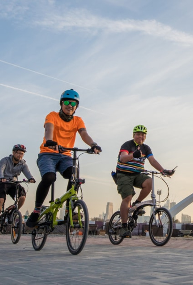 القوانين واللوائح لمستخدمي الدراجات الهوائية في دبي