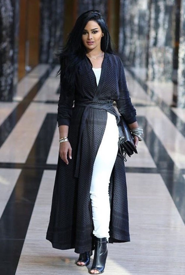 لعاشقات السفر موديل انيق من استايل عهود 