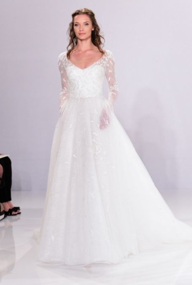 فستان عرس من مجموعة طوني ورد Tony Ward لربيع 2017