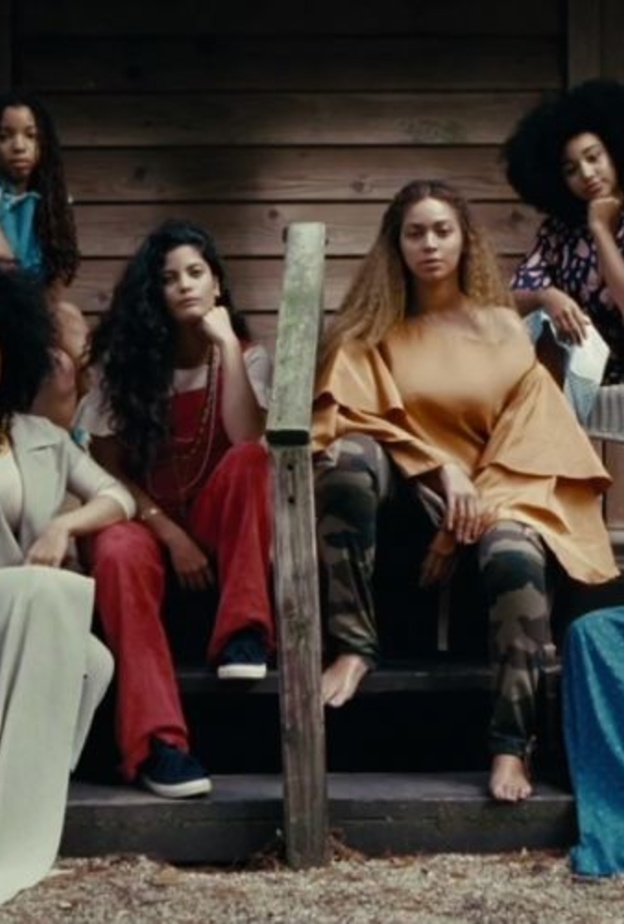تويتر يشتعل بعد اطلاق بيونسيه لـ " lemonade"