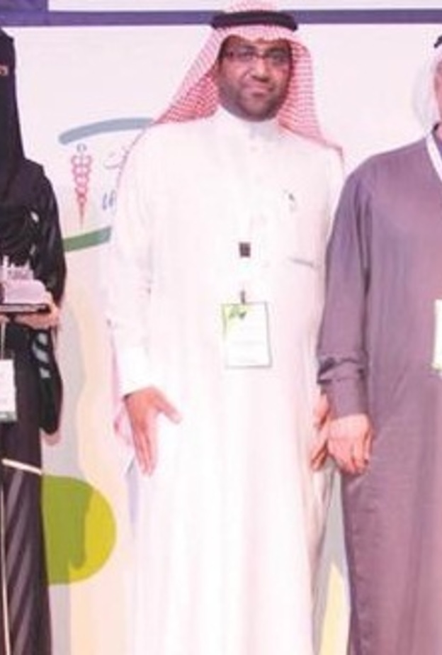 الطالبة السعودية اثناء التكريم