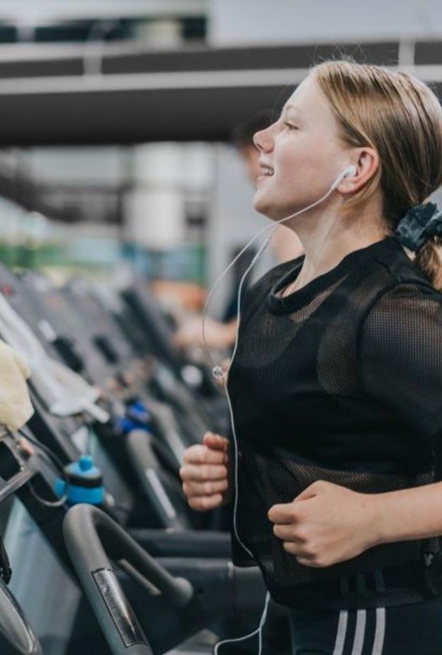 يستفيد جميع أعضاء الجسم من ممارسة الرياضة ولا يقتصر على إنقاص الوزن