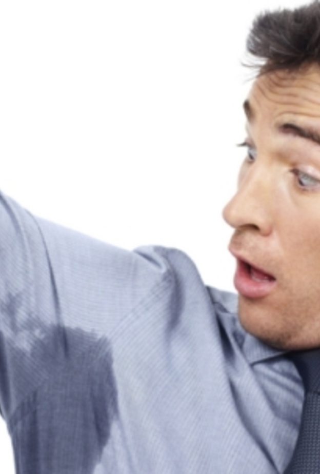 كيف تخفي آثار التعرّق