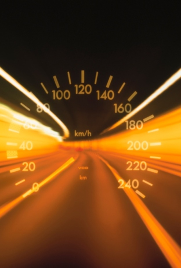  معدلات تسارع عالية