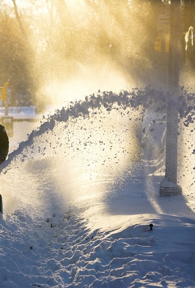 العاصفة الثلجية "جوناس" توقف الحياه بأمريكا تماماً