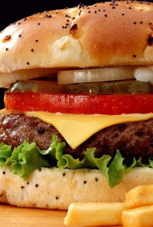 تجنبوا الزيوت المهدرجة في المأكولات السريعه