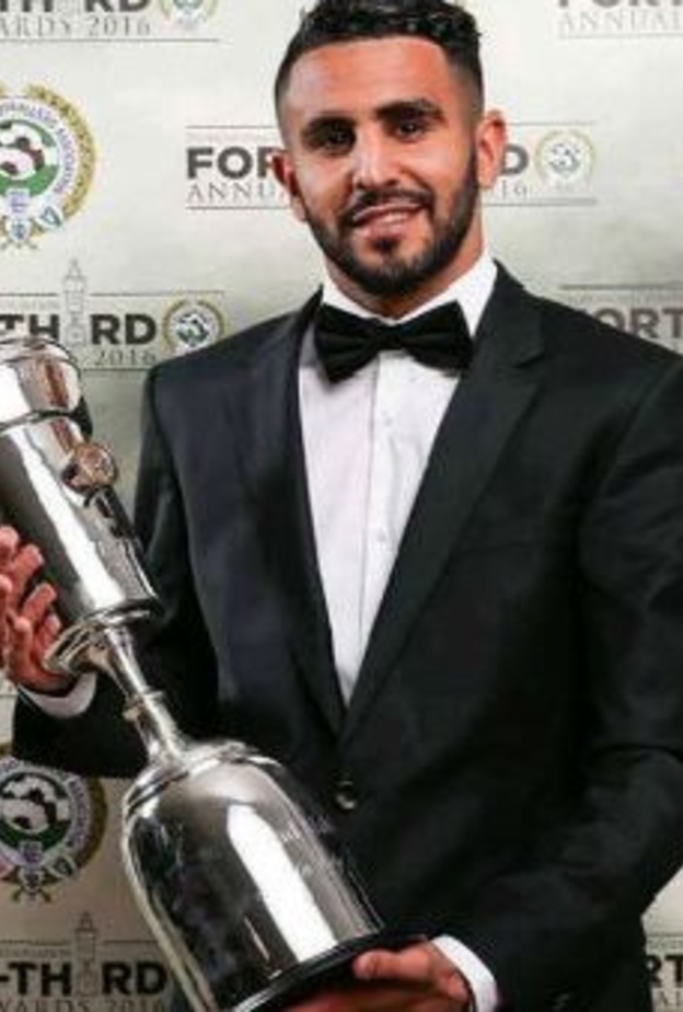 رياض محرز بالجائزه