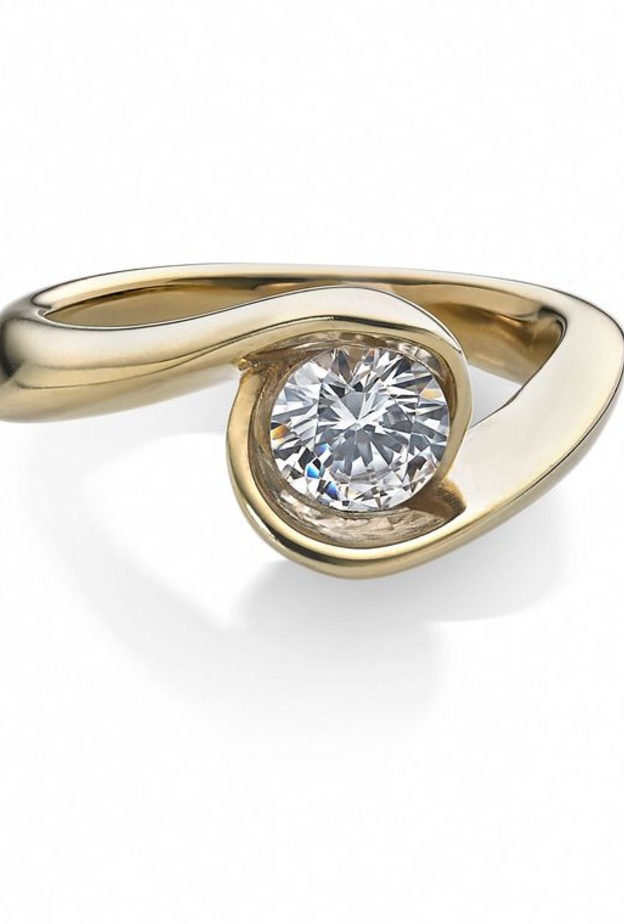 Arctic Circle Diamonds Solitaire Ring
