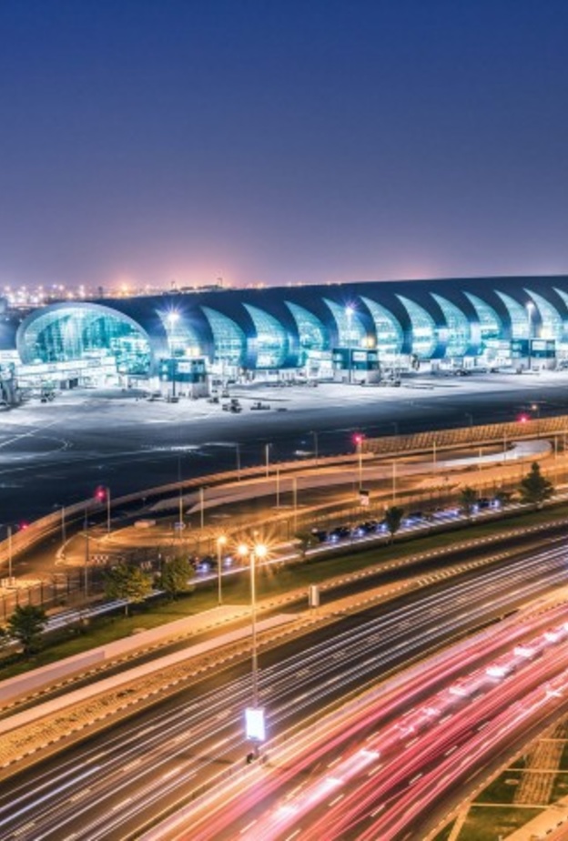 جائزة أفضل علامة تجارية لصاحب عمل في الشرق الأوسط وشمال إفريقيا لمطارات دبي