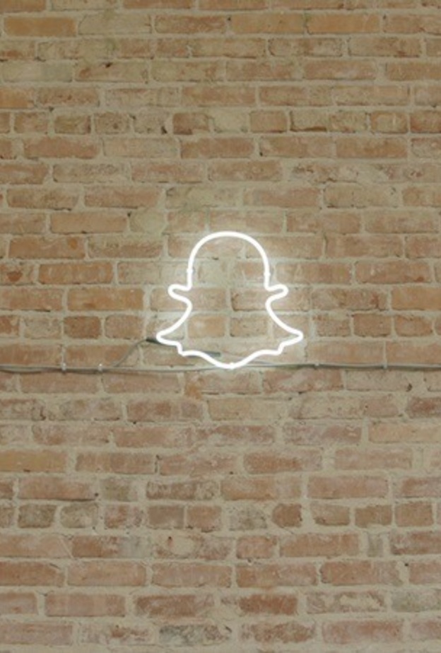 سناب شات .. فيسبوك القادم