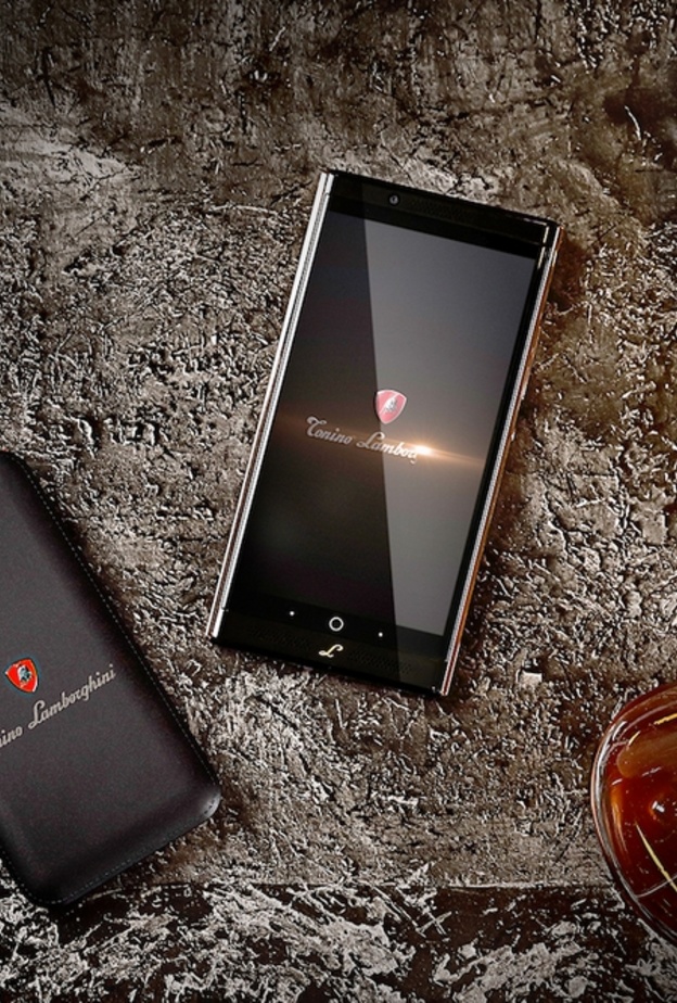 هاتف لامبورغيني الفاخر ألفا وان