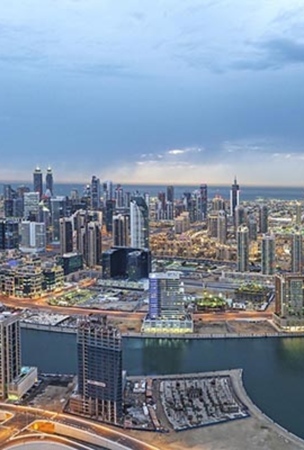 افتتاح ممشى مراسي الخليج التجاري في دبي