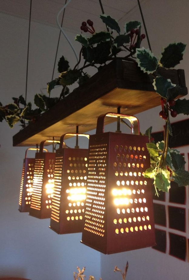 مبشرات الجبن المضيئة