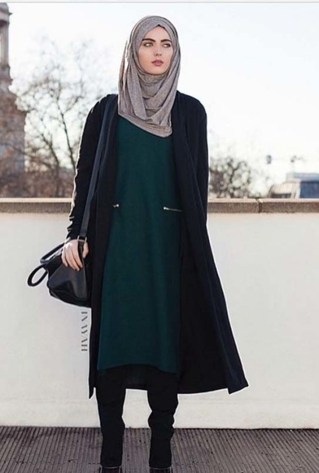 السترات الصوفية الطويلة صديقتك في فصل الشتاء