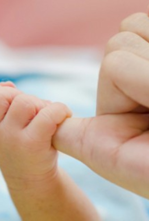 انقاذ حياة امراة تعرضتت لمخاطر كبيرة في حملها بطفلها الثامن