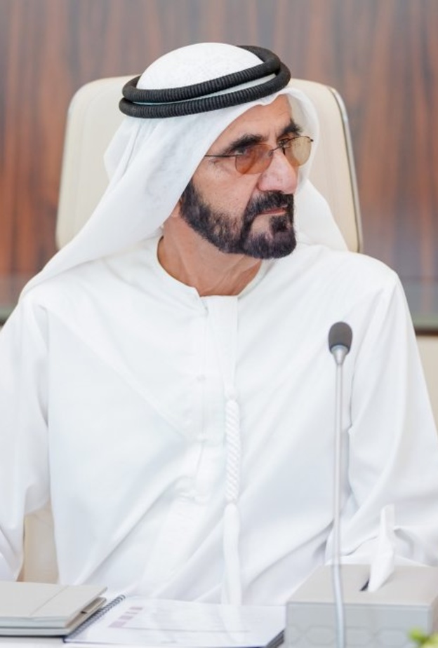 محمد بن راشد إلى المرأة الإماراتية في يومها "كل عام وأنت أفضل وأجمل"