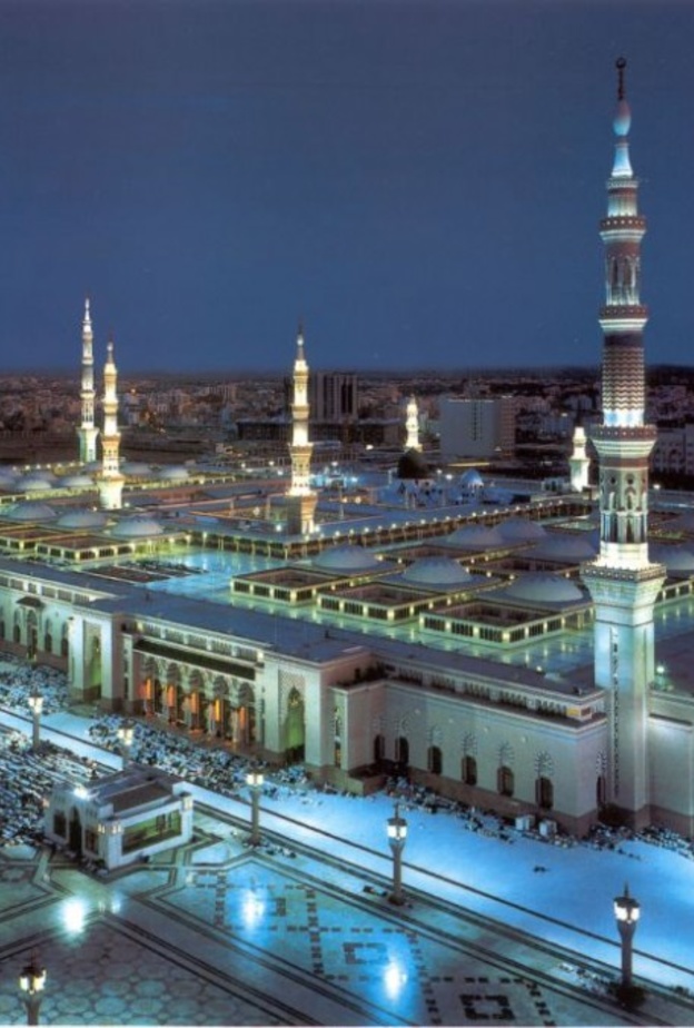 المسجد النبوي بالمدينة المنورة