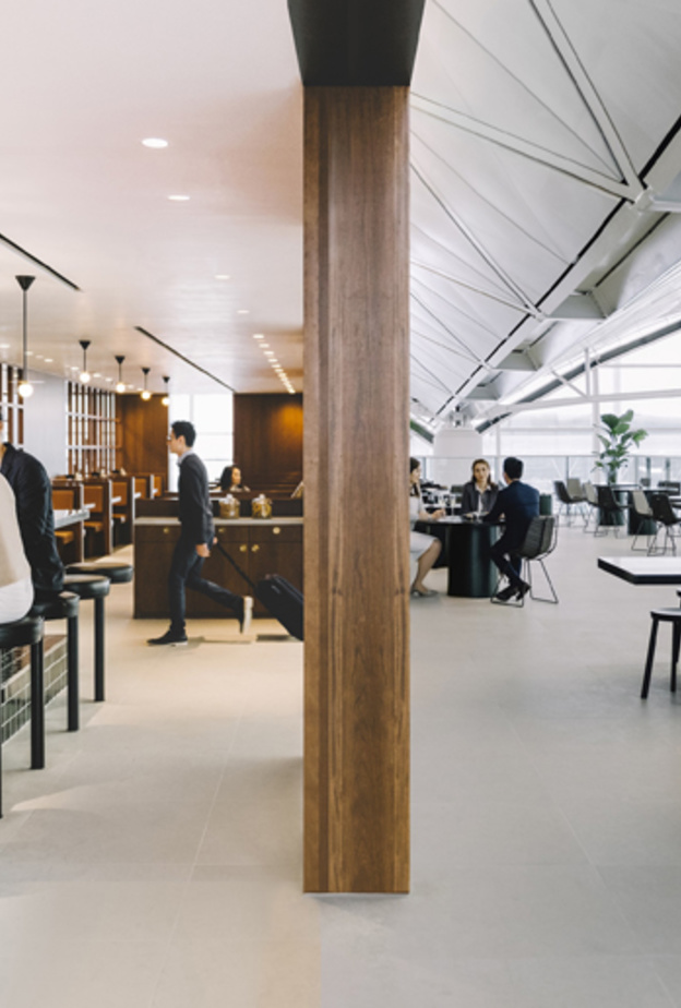 نظرة على صالة كاثي باسيفيك الجديدة في مطار هونج كونج الدولي