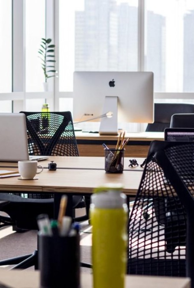 الإمارات من الدول الأوائل عالميا بمؤشرات التنافسية ببيئة العمل وسهولة التوظيف