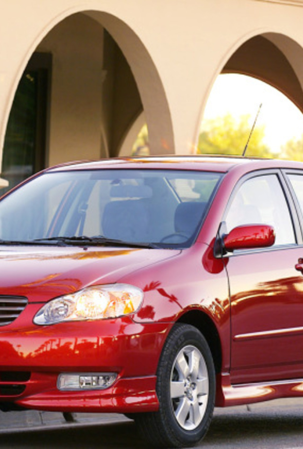 تويوتا تسحب 1.5 مليون سيارة بسبب الوسادات الهوائية