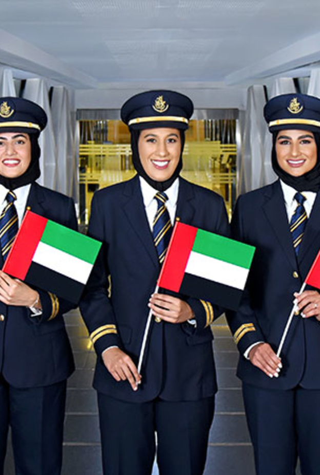 الامارات تحتفل بيوم المرأة الاماراتية التمكين في كل الميادين