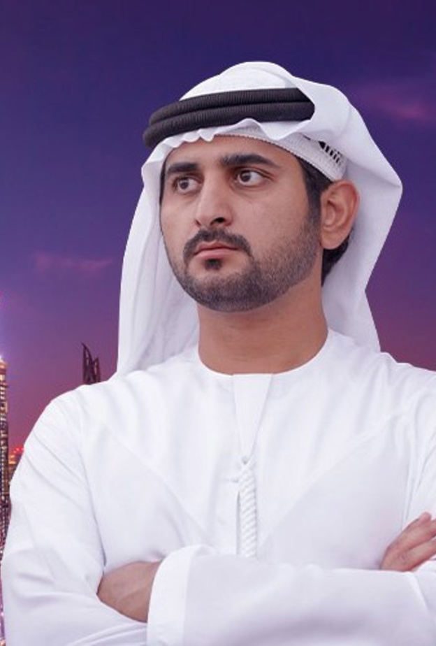 مكتوم بن محمد : كل عيد وابنة الإمارات تتألق أكثر