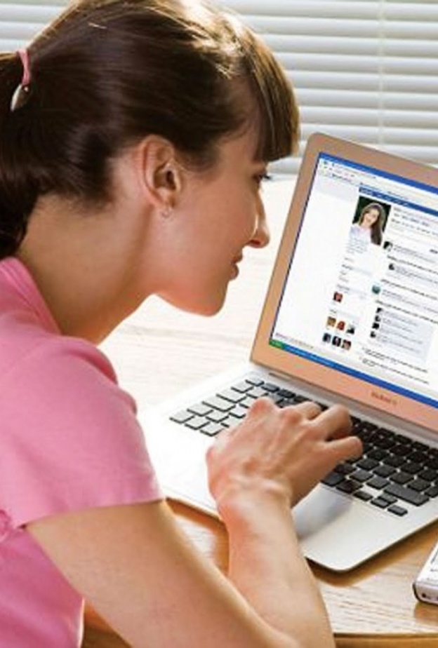 طلب الإذن قبل نشر أي صورة من صور الزفاف