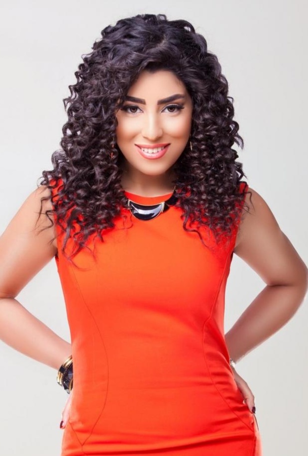 ايتن عامر دعت لدي كابريو