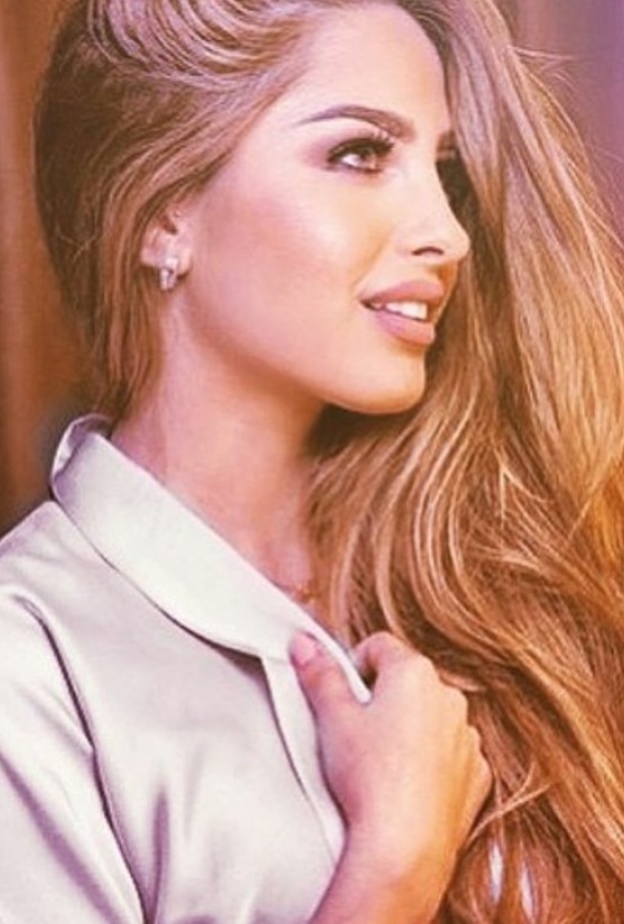 فوز بمكياج وعد التركي