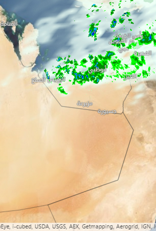 طقس الإمارات أمطار وعواصف رعدية على أبوظبي ودبي