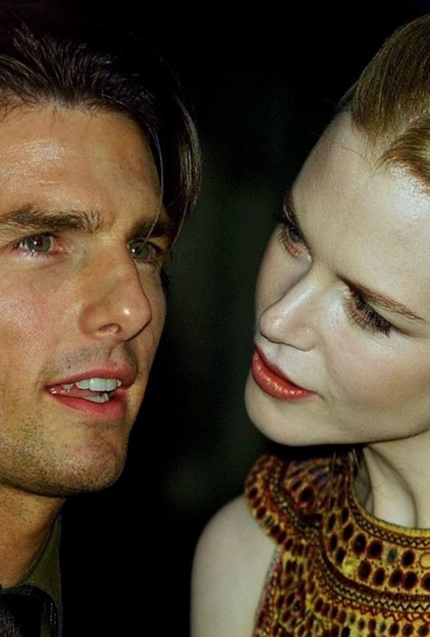 بعد انفصال نيكول عن توم كروز بدا وكأن الأدوار تنهال عليها