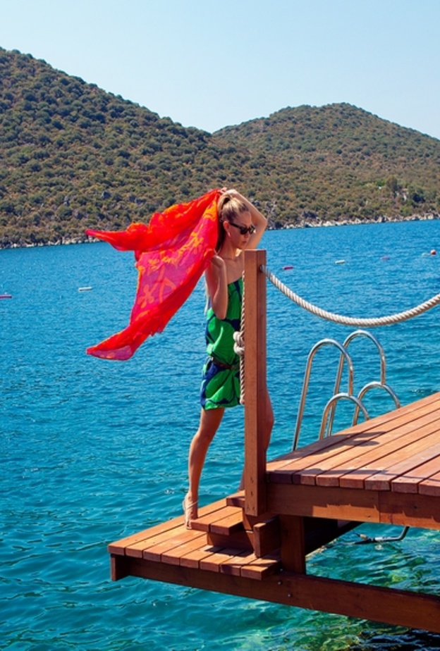 عسل بعيد عن الأنظار توجهوا لتركيا