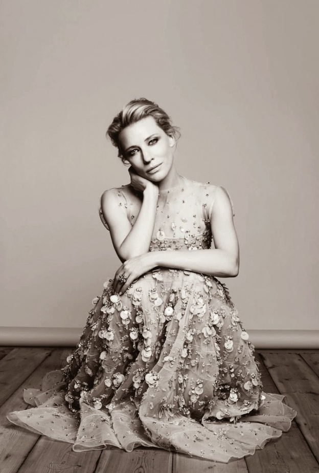  كيت أم لثلاثة أطفال وتريد الشعور بالأمومة مجددا