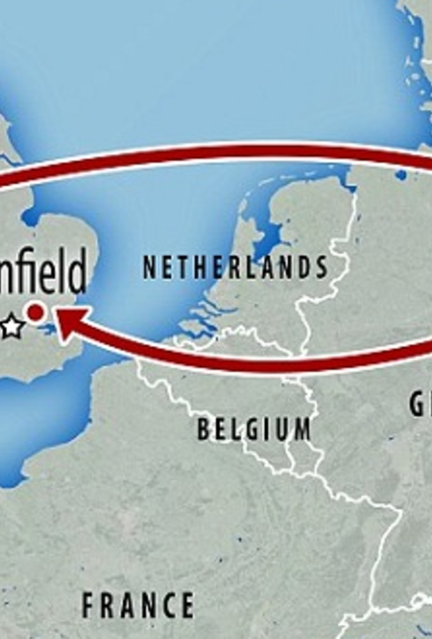 شاب بريطاني يسافر جواً عبر 3 مدن لتوفير تذكرة القطار الداخلي!