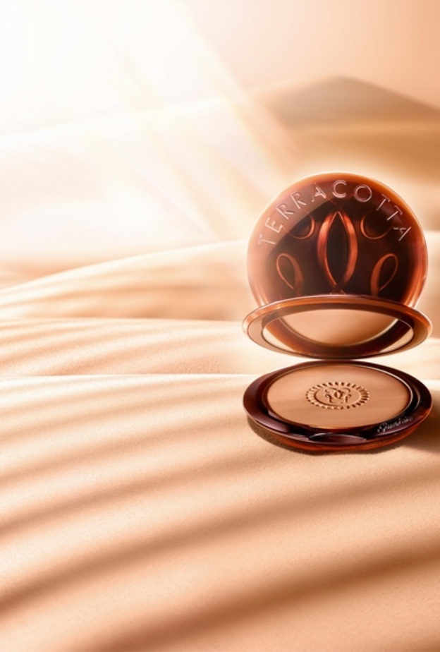 Terracotta من  Guerlainتركيبة فريدة ورقيقة وحريريّة
