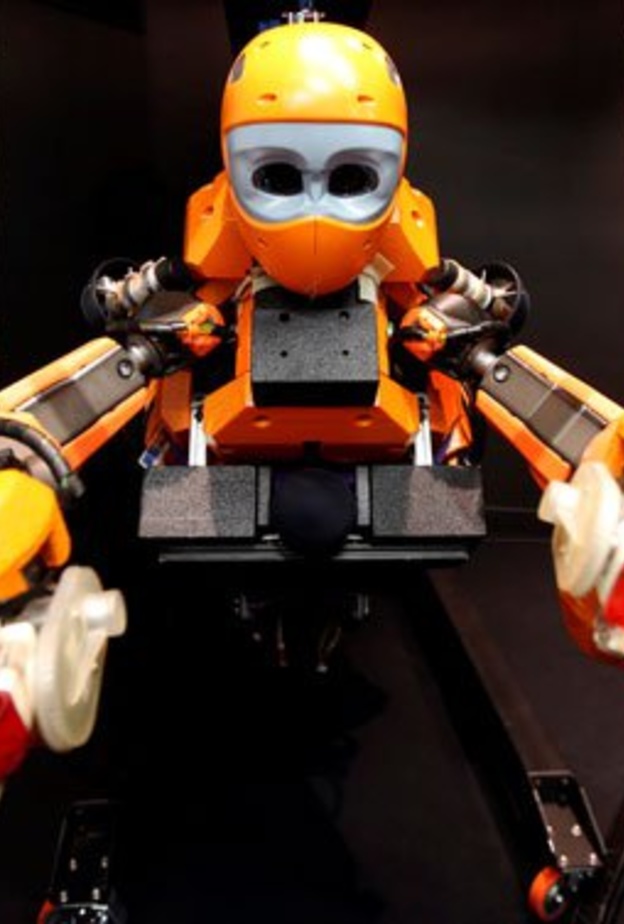 روبورت غواص سعودي يبهر العالم