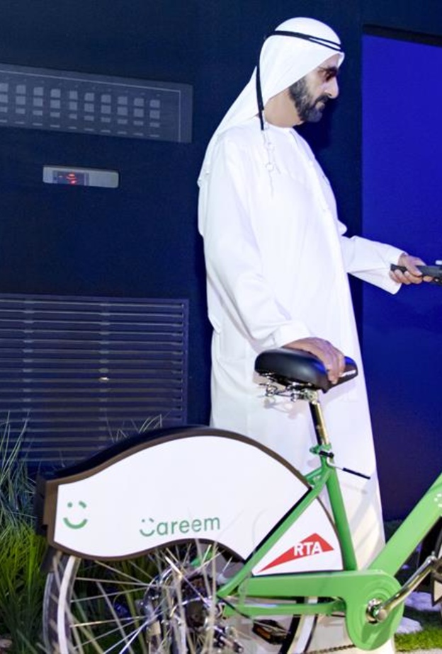 محمد بن راشد يعتمد حزمة من المشاريع المستقبلية لهيئة الطرق والمواصلات RTA