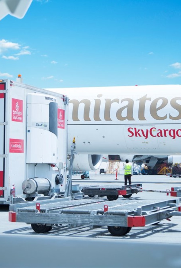 طيران الإمارات تسخّر إمكاناتها لتوفير الإمدادات الغذائية في الدولة خلال جائحة كوفيد-19