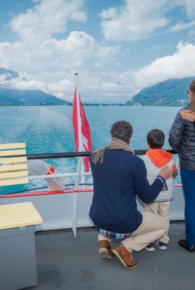 جمال الطبيعة تجذب السواح السعوديين