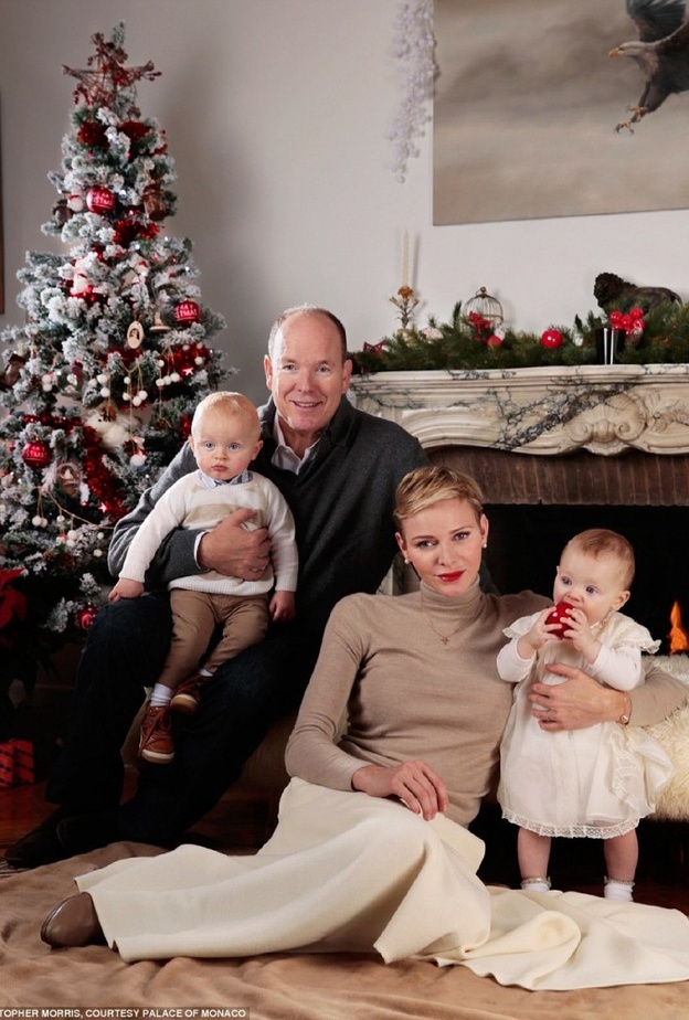 أمير وأميرة موناكو في المنزل
