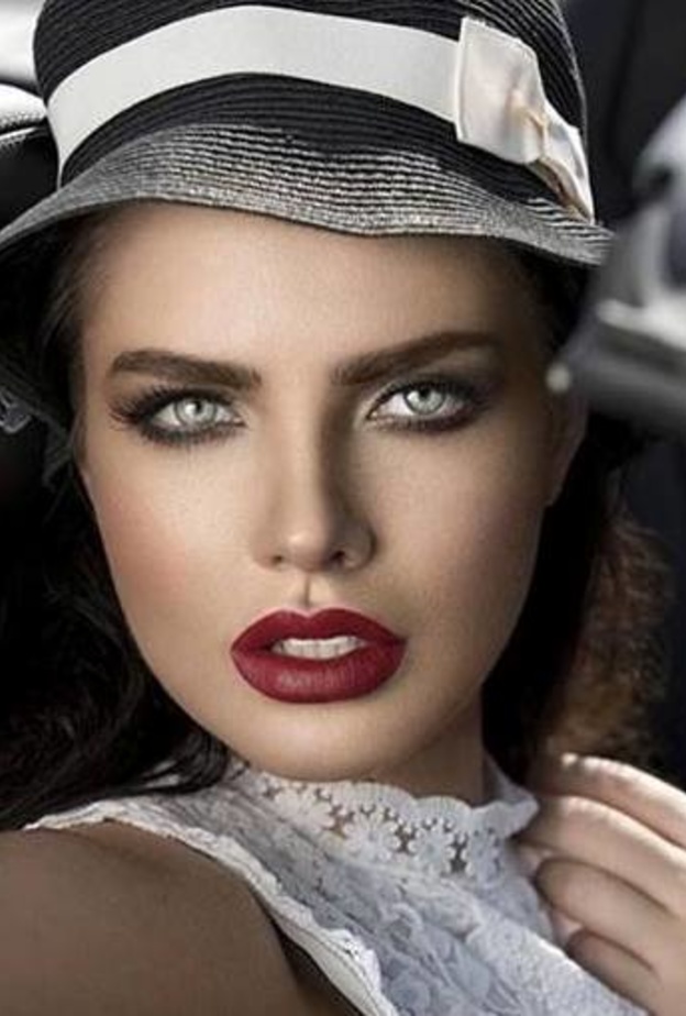 إبداعات خبيرة المكياج السعودية عهود اليحيى