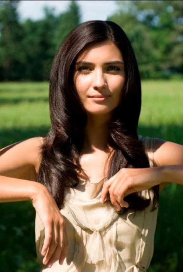 tuba buyukustun