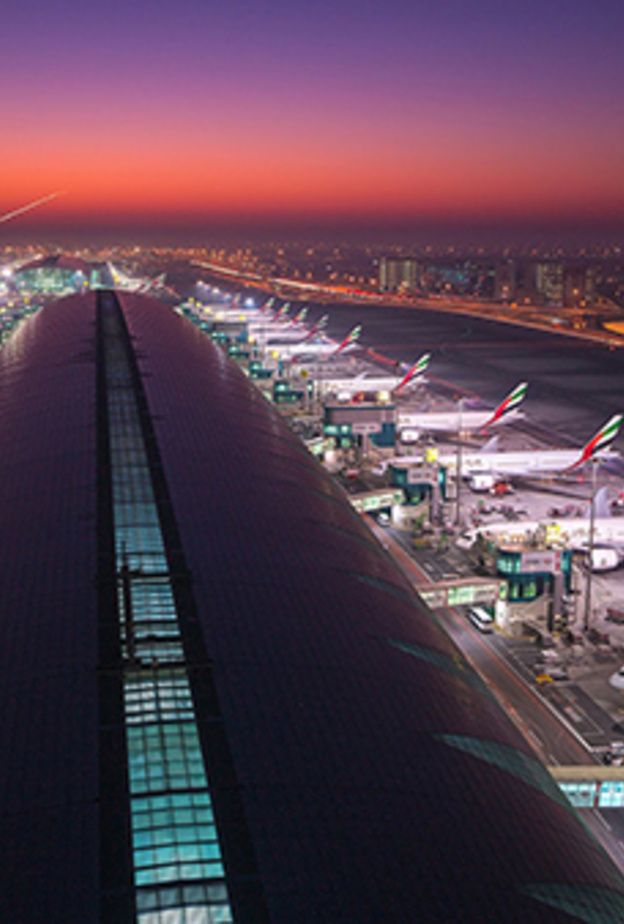 رسم المطارات في دبي .. لتحسين البنية التحتية والتوسعات