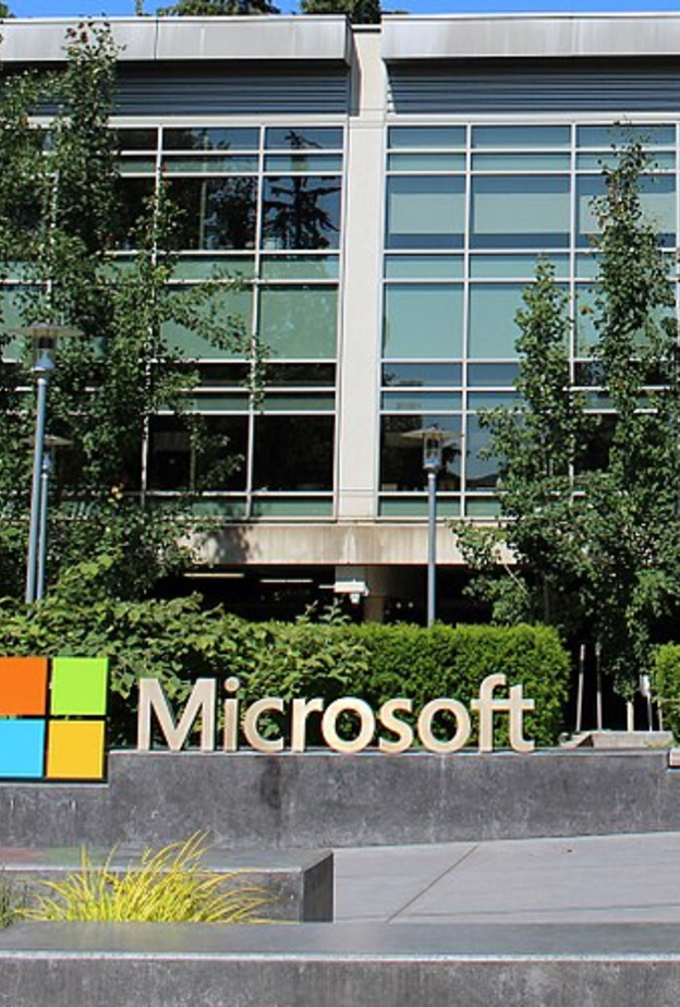 مايكروسوفت "تحمل لواء" منع مزحة "كذبة أبريل" ..