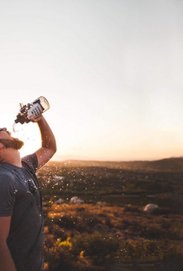 شرب الماء أول النصائح للرجال