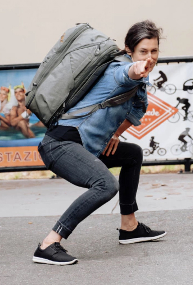 بعد نجاح حقيبتها اليومية .. Peak Design تبدأ في تصميم حقيبة المسافر