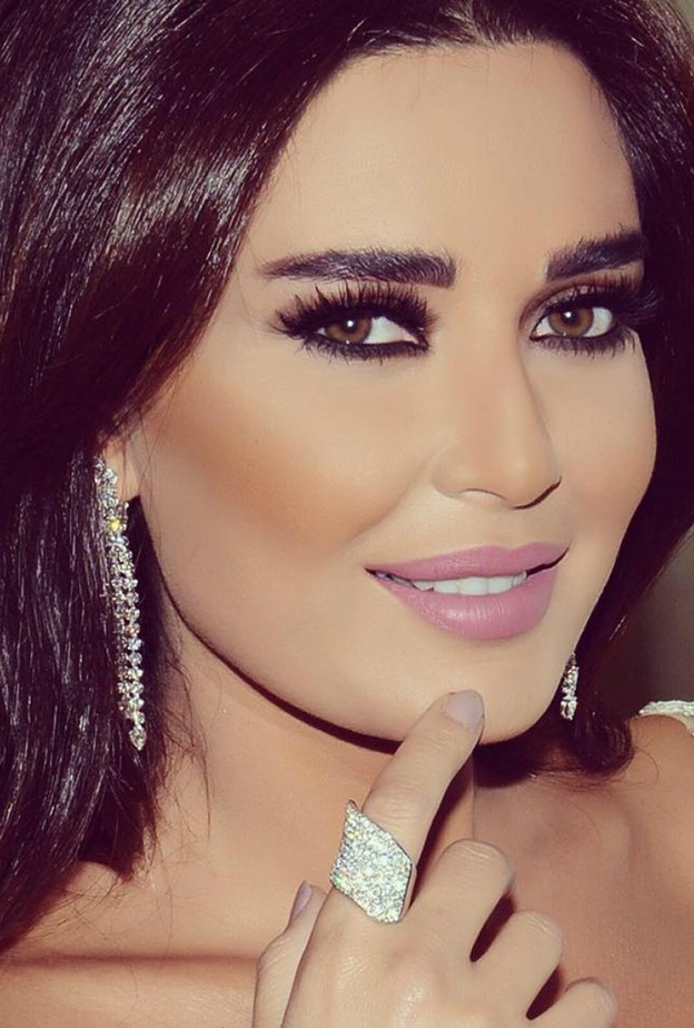 مكياج سيرين عبد النور فرق بين الماضي والحاضر