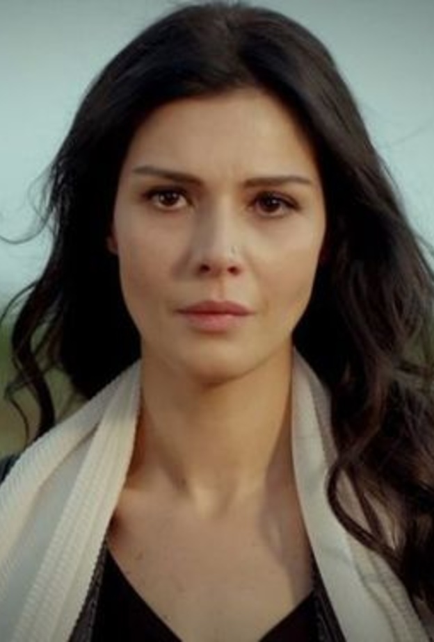 خديجة شنديل