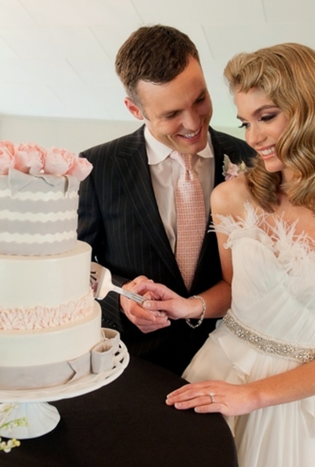 كيف تحصلين على كعكة زفاف بكلفة اقل ؟