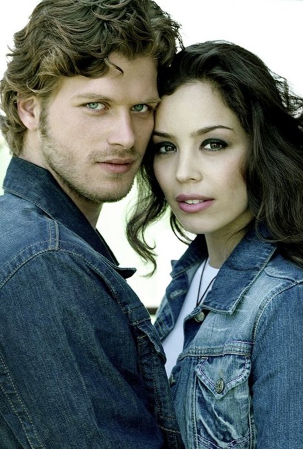 أزرا أكين وتاتليتوج